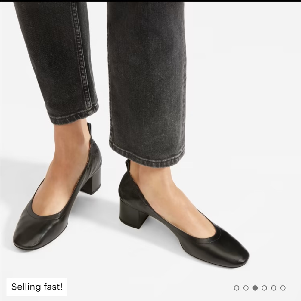 Everlane - The Italian Leather Day Heel - 6.5